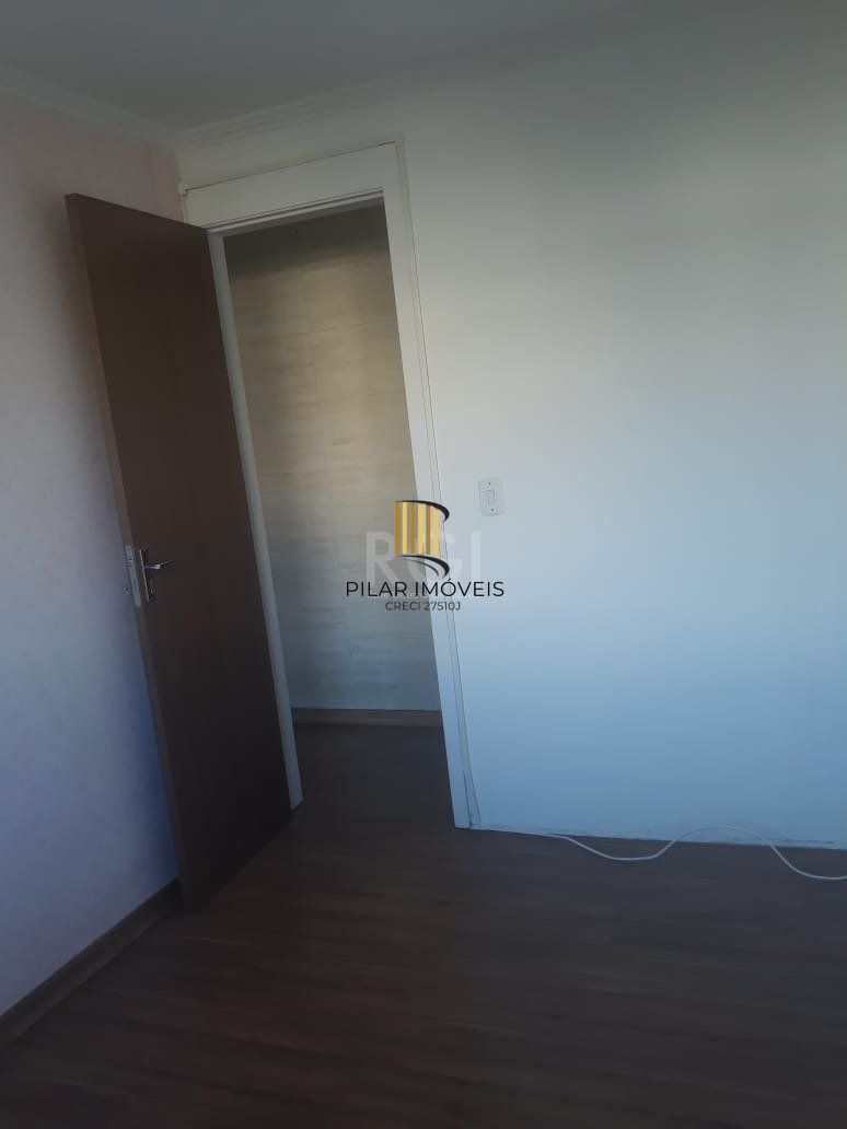 Belo Apartamento de 02 Dorm. com Piso Laminado, e móveis planejados !!!!