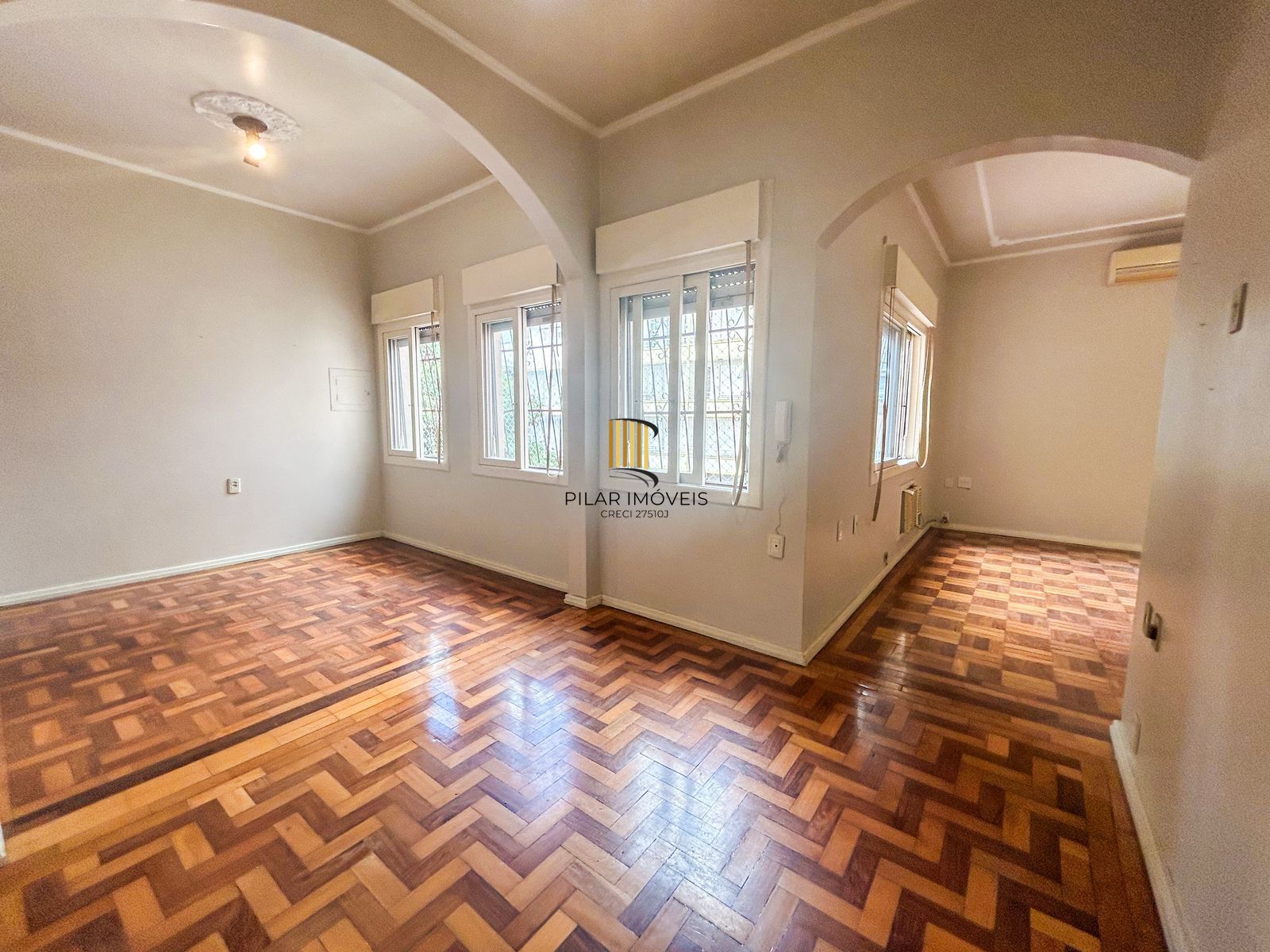 Apartamento na rua Riachuelo com 3 dormitórios e 2 banheiros