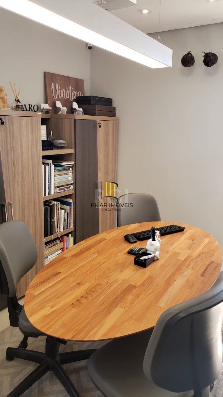 Sala comercial com vista para o Guaíba no Getúlio Vargas Prime Office.