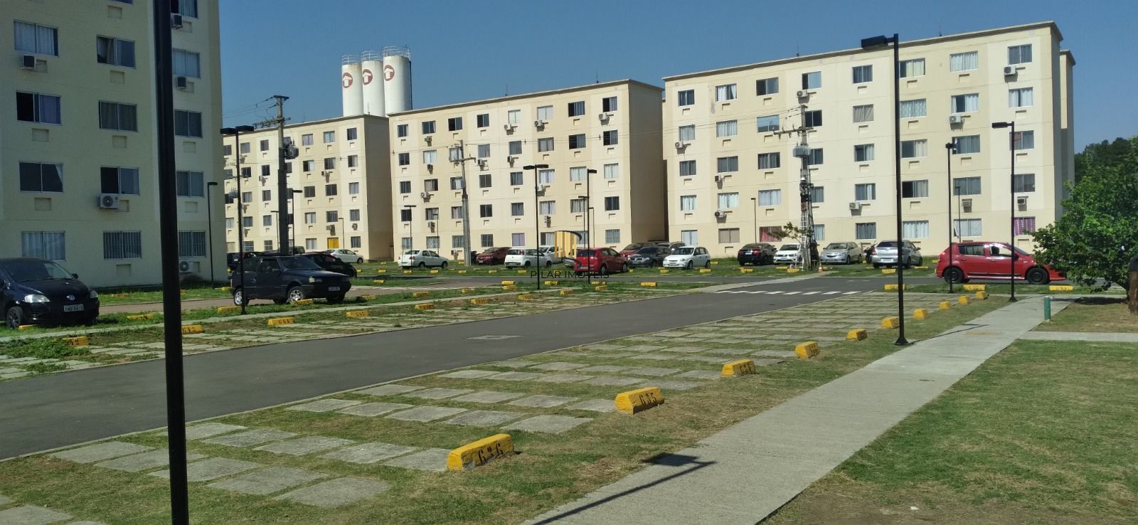 Apartamento com 02 quartos e 01 vaga no Bairro Sarandi - Pilar Imóveis