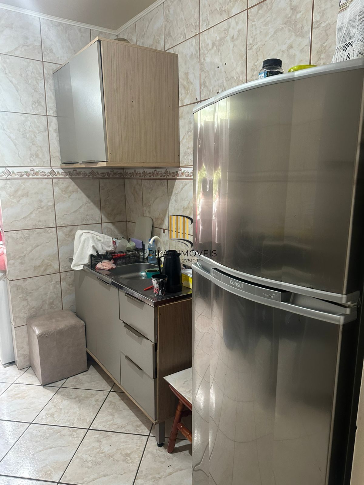 Apartamento com 02 quartos no Bairro Humaitá
