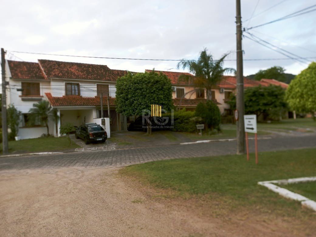 Terreno em Condominio para Venda - 147m², 0 dormitórios, Guarujá, Porto Alegre