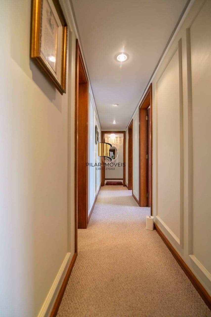 Apartamento para Venda - 246.47m², 3 dormitórios, sendo 1 suites, 2 vagas - Cristal