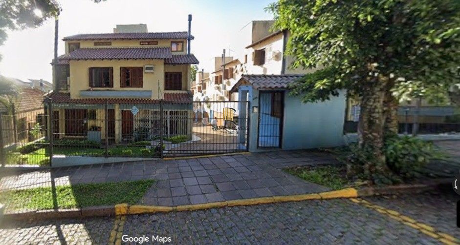Casa de Condomínio 3 dormitórios no bairro Tristeza