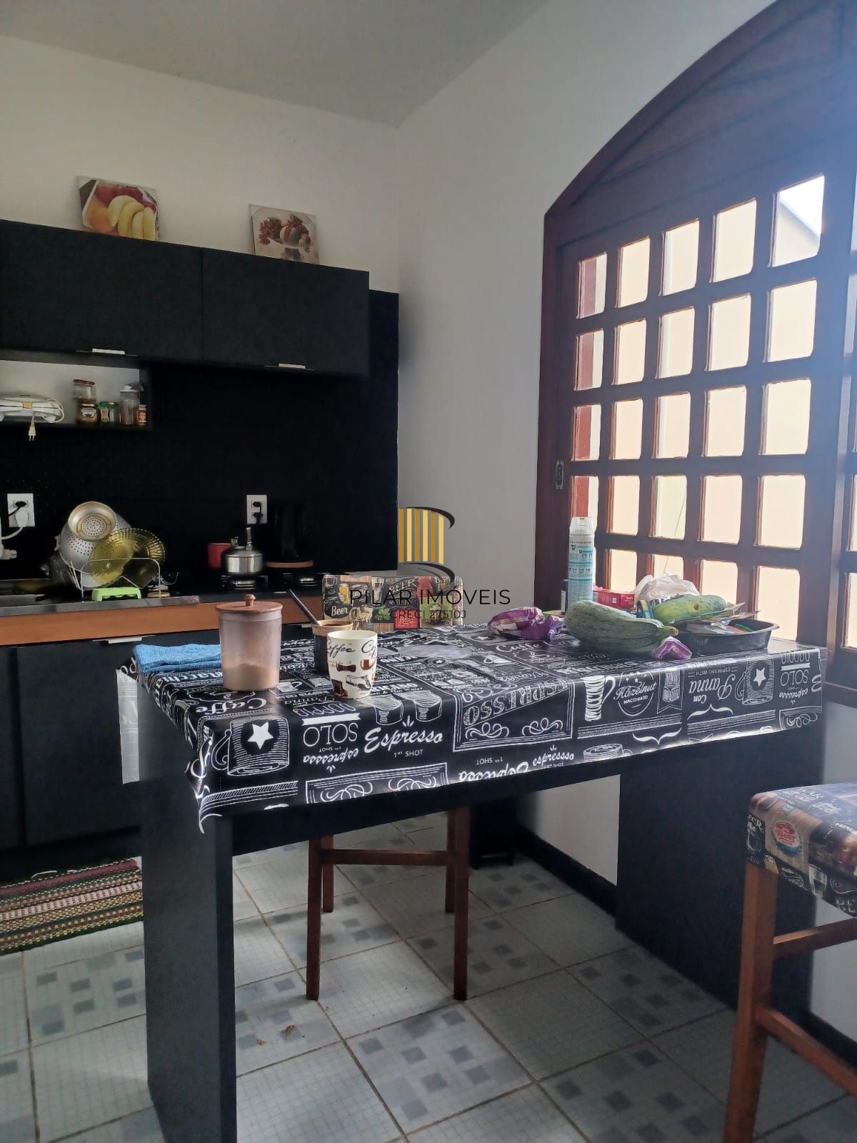 Casa com 04 quartos (01 suíte) 02 vagas no Bairro Jardim Sabará em Porto Alegre