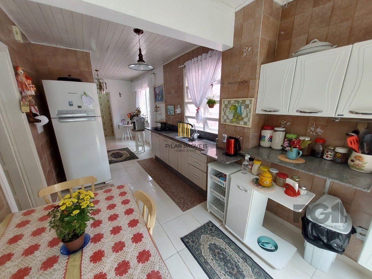 CASA 3 QUARTOS - ESPÍRITO SANTO - PORTO ALEGRE - RS