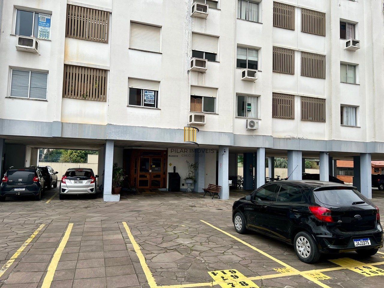Apartamento 2 dormitórios mobiliado no bairro  Partenon.