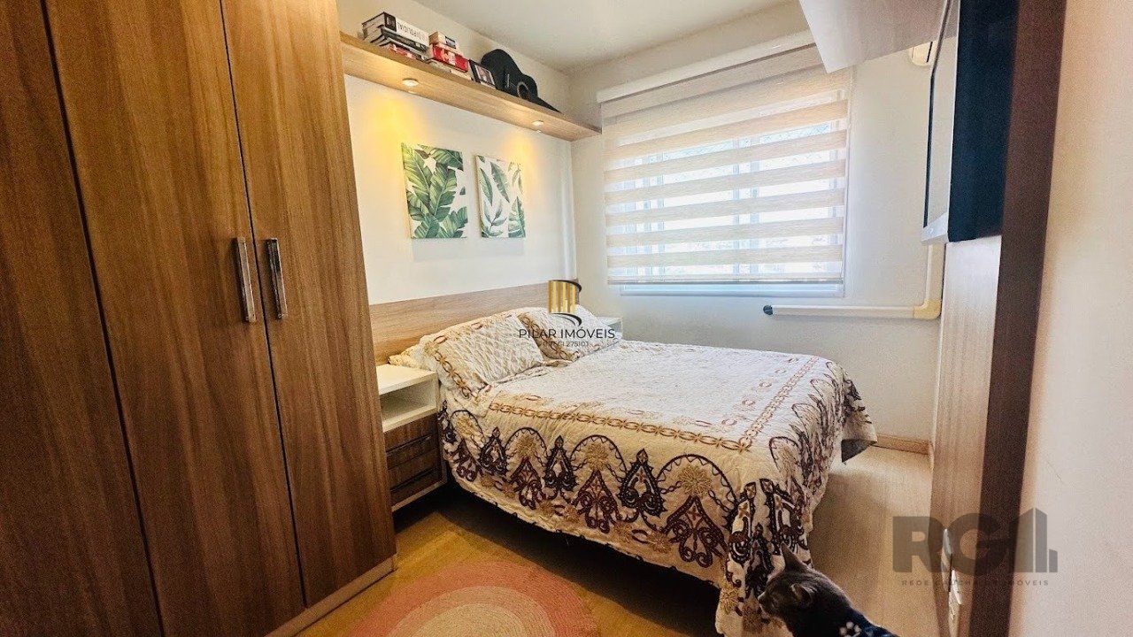 Apartamento 2 dormitórios no bairro Azenha