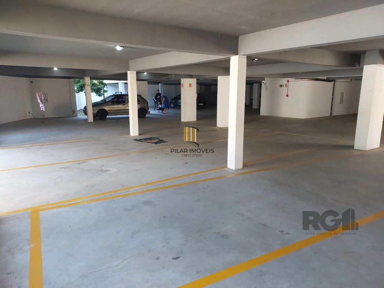 APARTAMENTO 2 QUARTOS - 1 SUITE - 2 VAGAS - ELEVADOR - IPANEMA - PORTO ALEGRE - RS