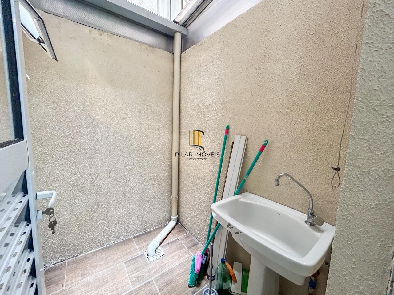 Ótimo apartamento 2 dormitórios 54m² sacada com churrasqueira - BAIRRO VILA NOVA