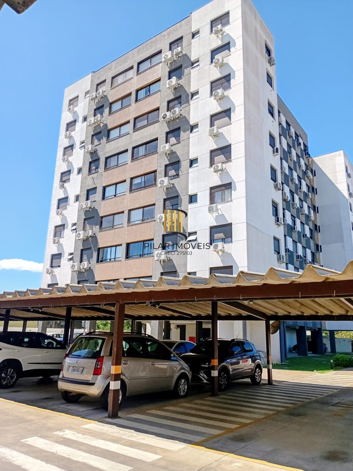 Apartamento 2 quartos, suíte, vaga coberta no bairro Camaquã em Porto Alegre/RS