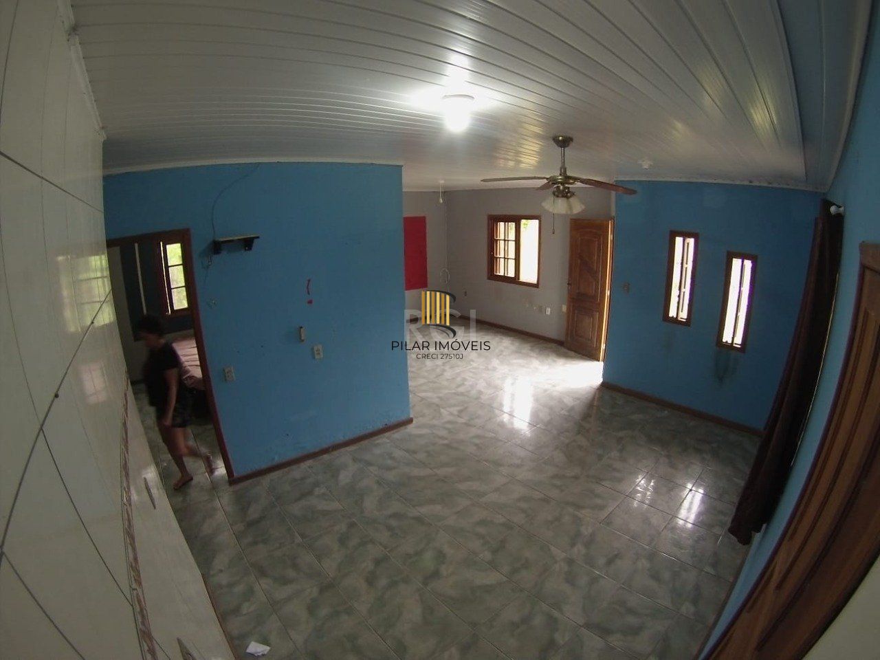 Casa 5 dormitórios no bairro Ponta Grossa