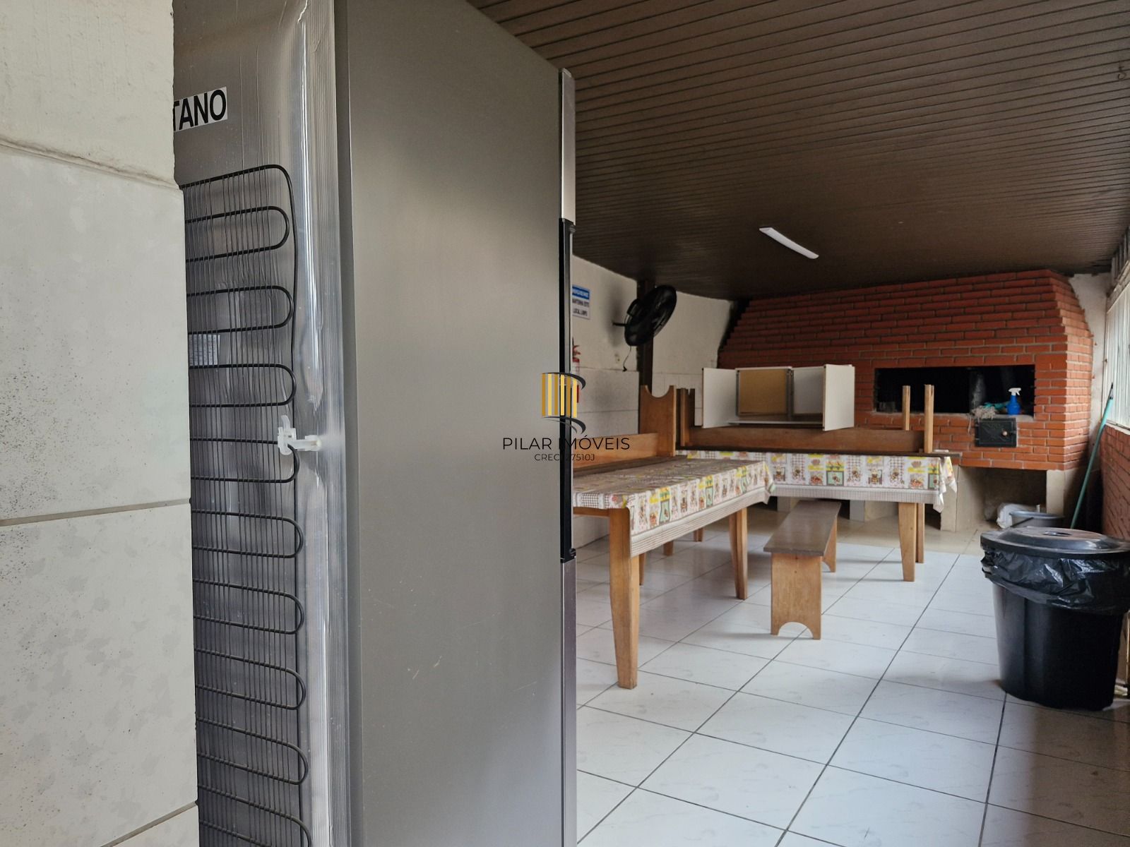 Apartamento de 2 dormitórios com vista para o Marinha no bairro Menino Deus em Porto Alegre/RS