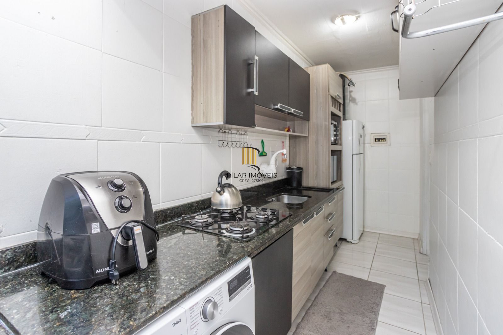 Apartamento com 02 quartos no Bairro Sarandi