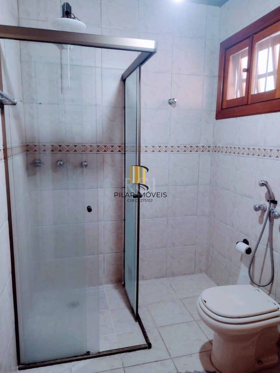 Casa para Venda - 178.5m², 3 dormitórios, sendo 2 suites, 2 vagas - Tristeza