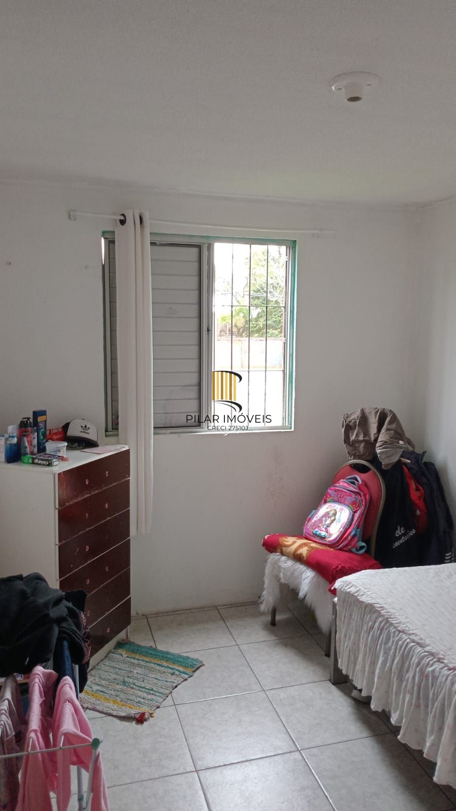 Apartamento com 02 quarto e 01 vaga rotativa, no Bairro Partenon