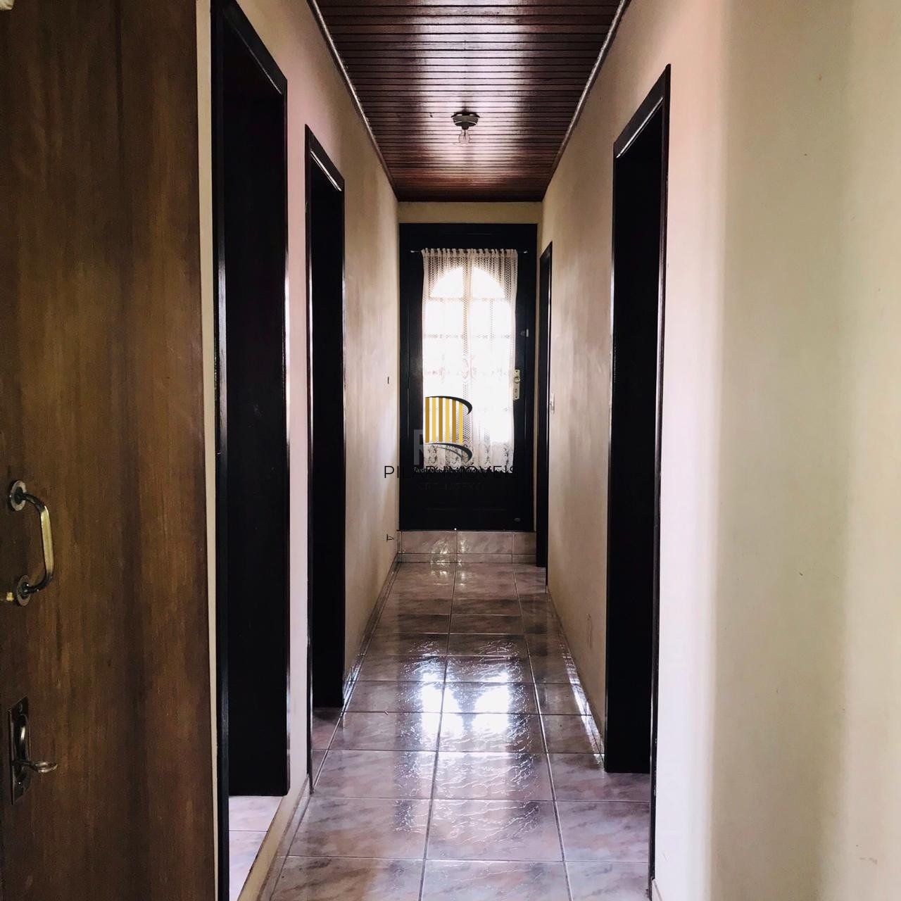 Casa para Venda - 279m², 6 dormitórios, sendo 2 suites, 3 vagas - Cavalhada, Porto Alegre