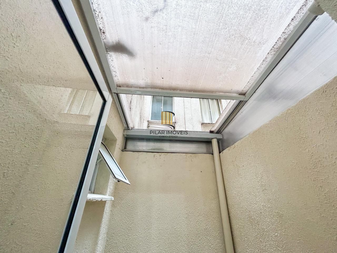 Ótimo apartamento 2 dormitórios 54m² sacada com churrasqueira - BAIRRO VILA NOVA