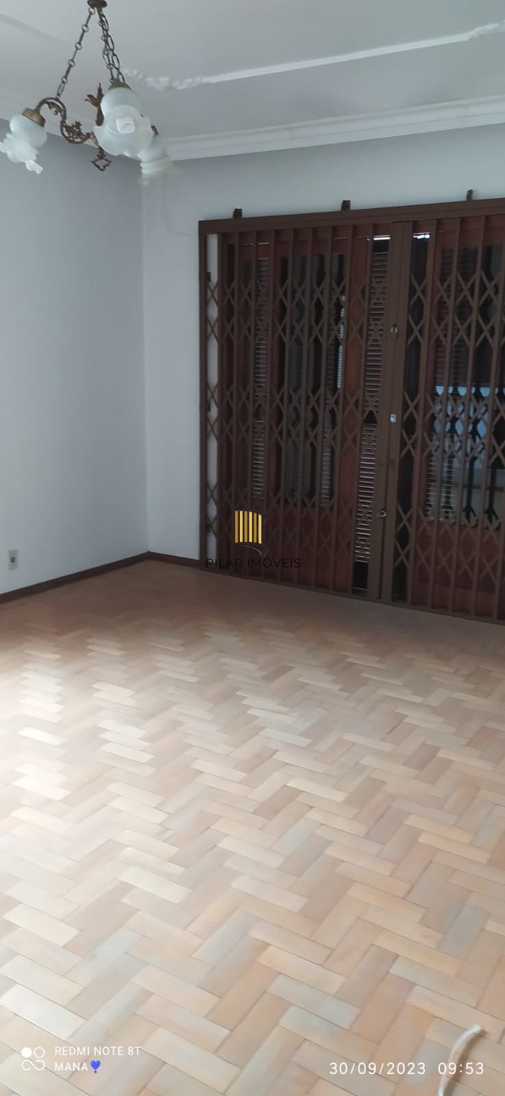 Casa Ampla no Jardim Carvalho com 4 dormitórios