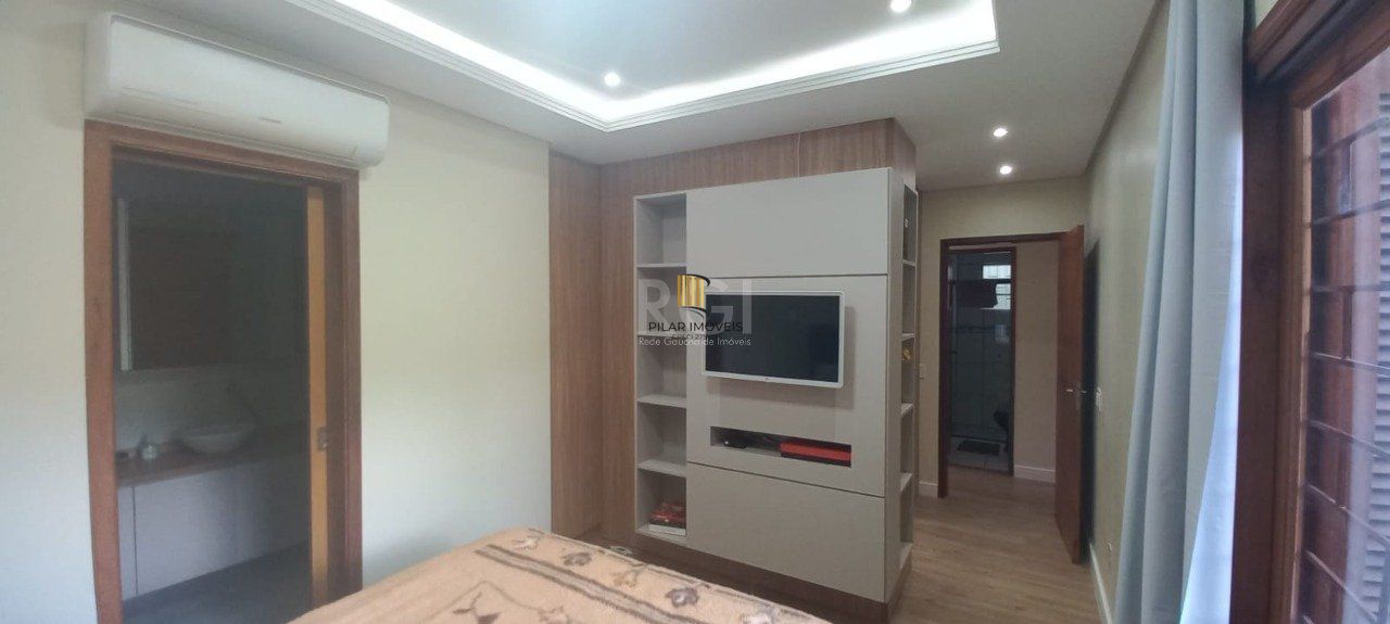 BAIXOU!!! APROVEITE!! LINDA CASA , 3 DORMITÓRIOS, 2 VAGAS -  BAIRRO CASCATA- POA/RS