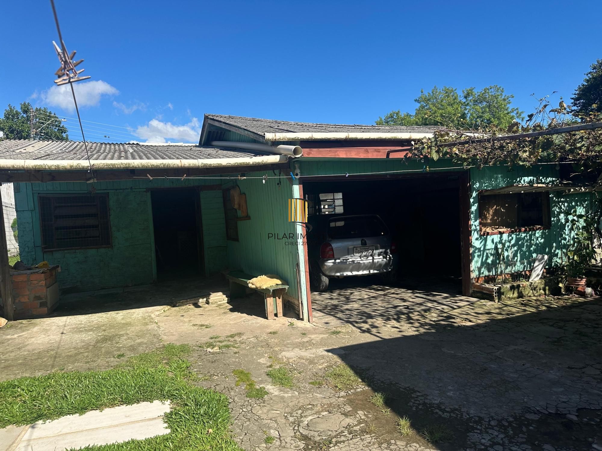 Casa com 2 dormitórios suítes no bairro Lageado, em área rural de Porto Alegre