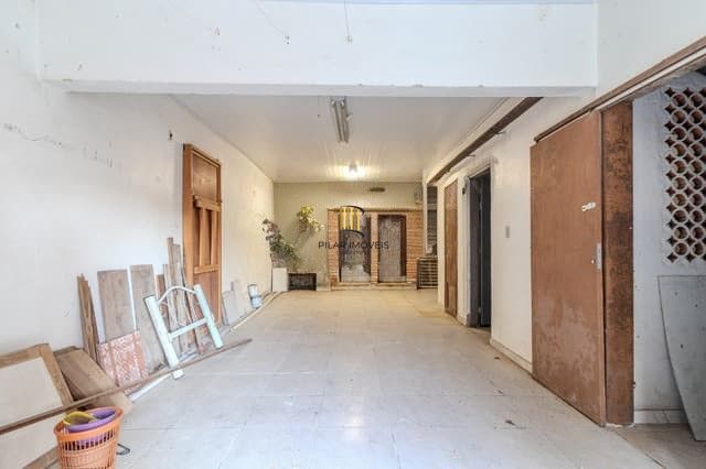 Casa com 04 quartos no Bairro : Partenon em Porto Alegre/RS
