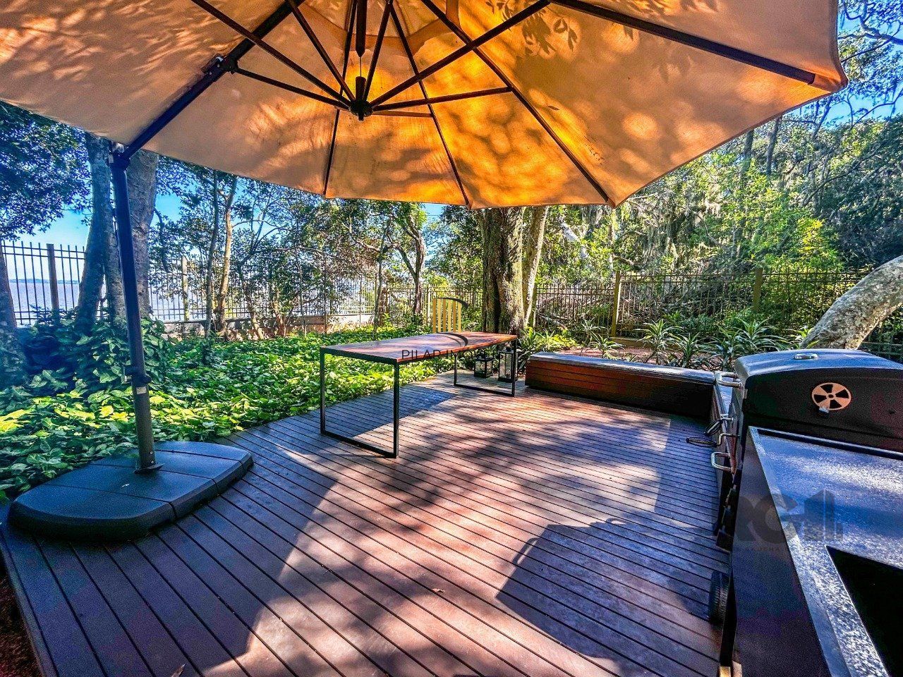 Casa Condominio 3 Dormitório(s) Bairro Pedra Redonda