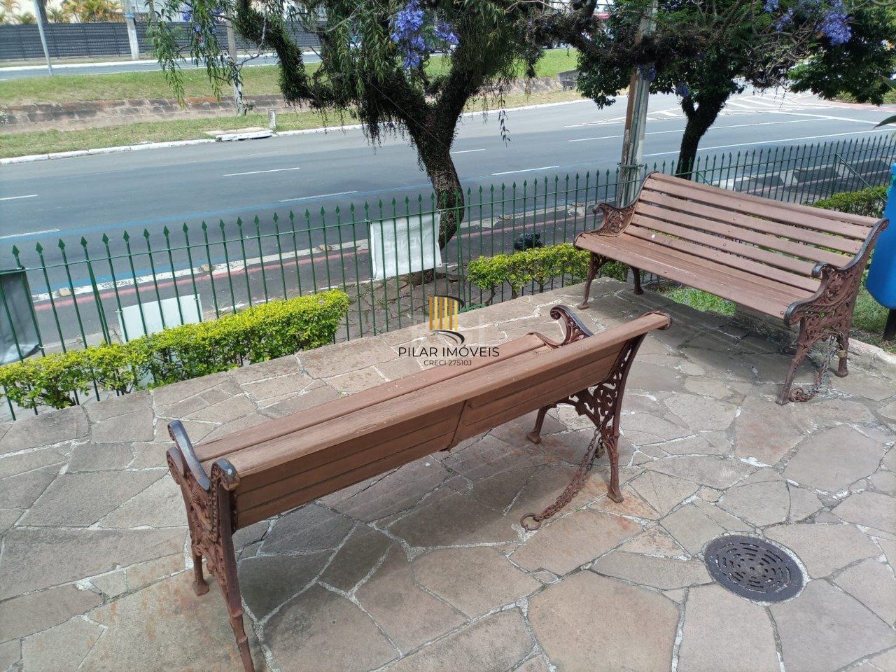 Apartamento para Venda - 50.37m², 2 dormitórios, 1 vaga - Cristal, Porto Alegre