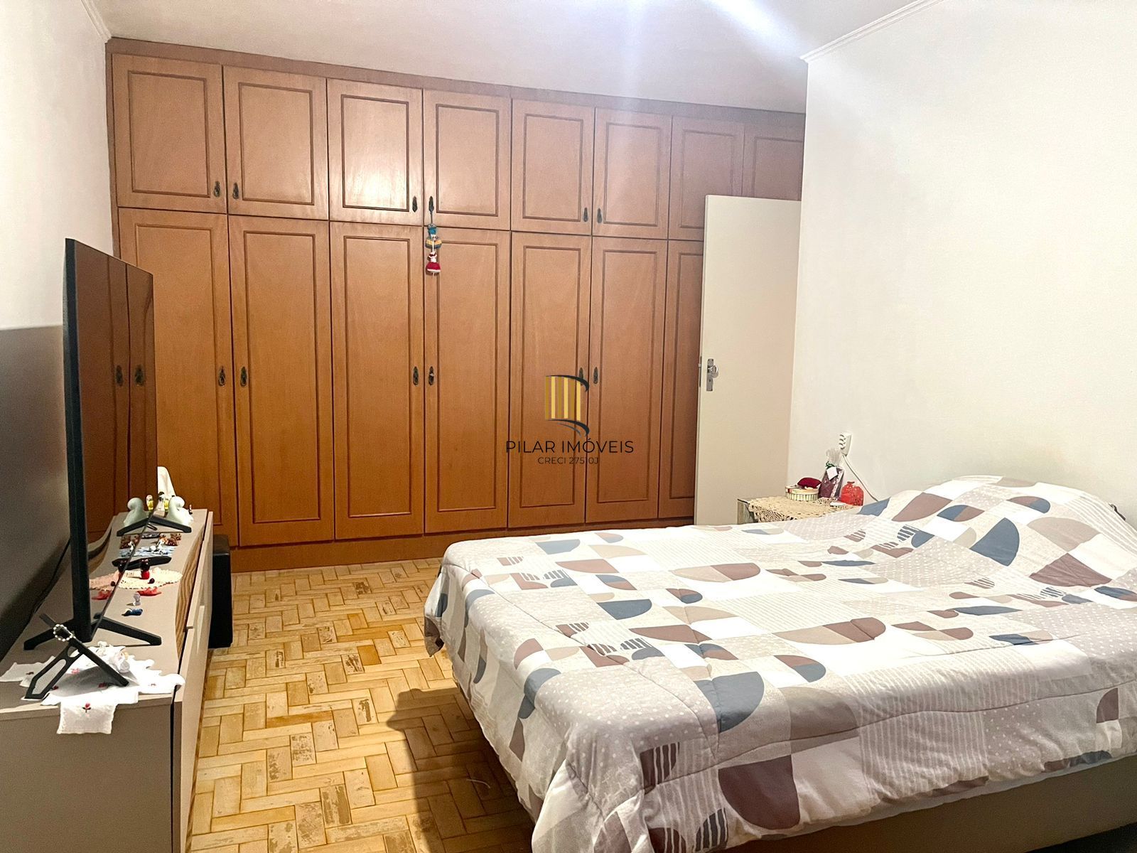 Sobrado Com 4 dormitórios, 1 suíte e 228M² no Bairro Petrópolis -Porto Alegre/RS
