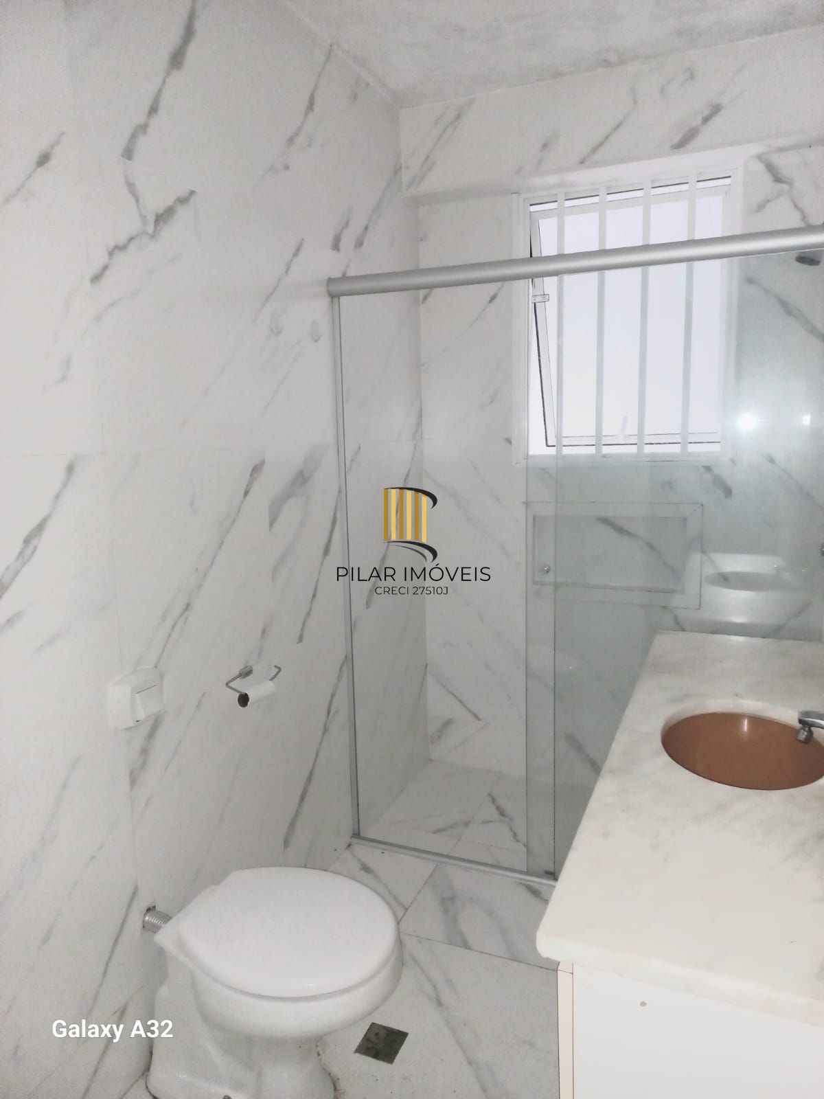 AMPLO APARTAMENTO NO CENTRO HISTÓRICO