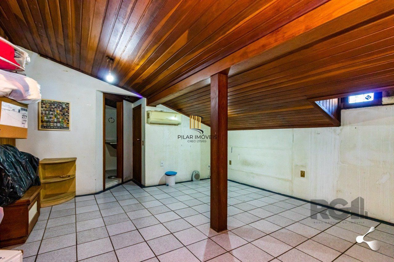 CASA, 4 DORMITÓRIOS, 3 SUÍTES, 2 VAGAS DE GARAGEM, BAIRRO IPANEMA, PORTO ALEGRE/RS