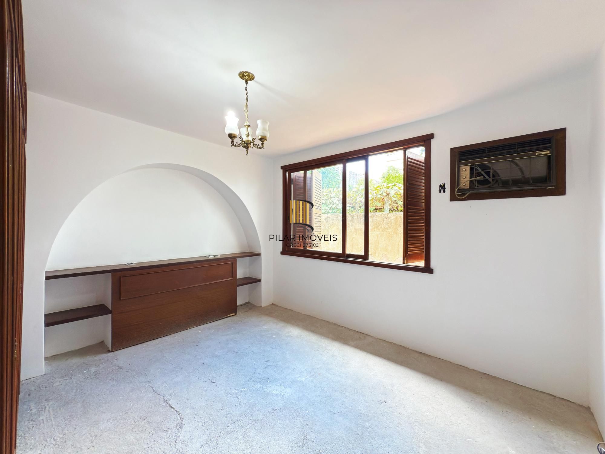 Casa Residencial de 3 Quartos e 1 Suíte no Jardim Isabel Poa/RS