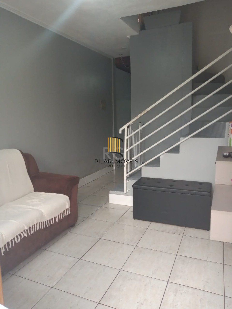 Casa com 5 quartos, 1 suíte, 4 vagas de garagem, no bairro Aberta dos Morras, Porto Alegre/RS