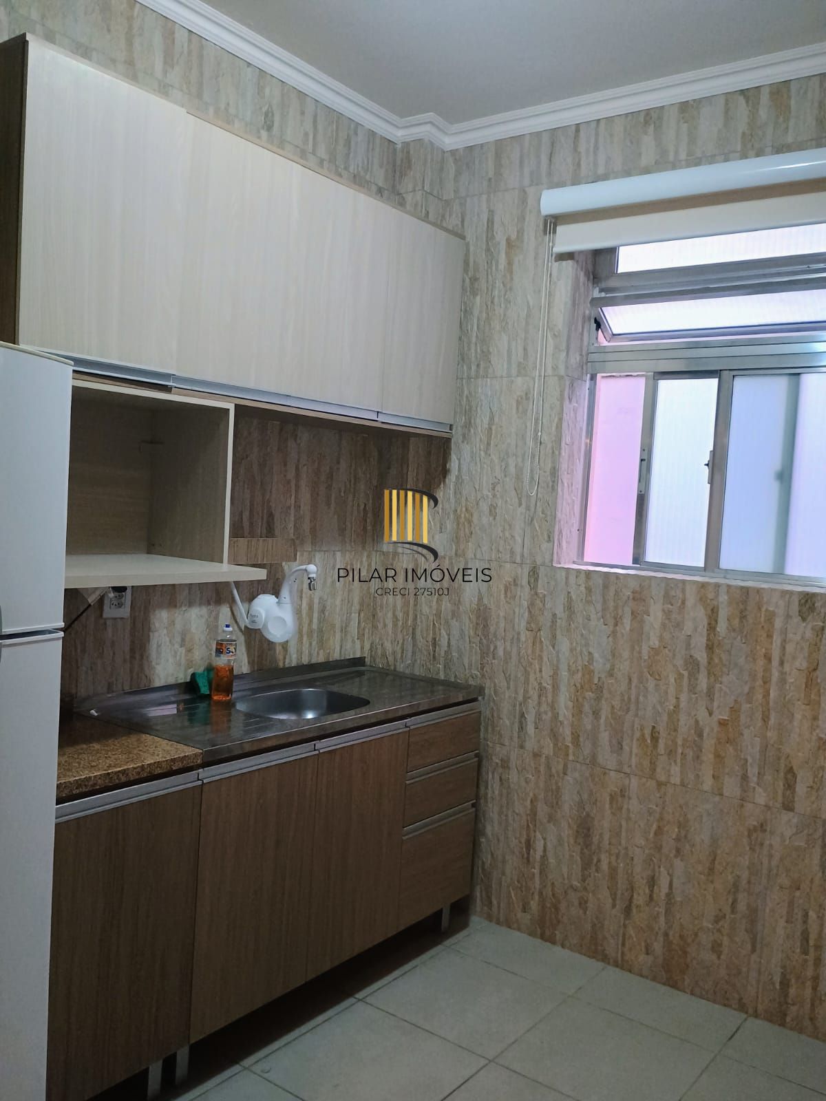 Apartamento de 1 Quarto no Bairro Azenha em Porto Alegre
