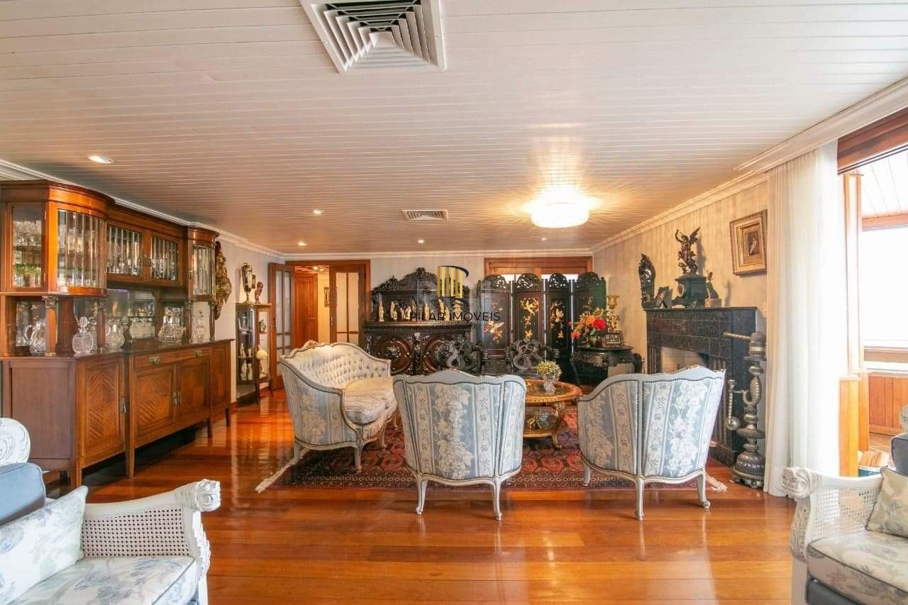 Apartamento para Venda - 246.47m², 3 dormitórios, sendo 1 suites, 2 vagas - Cristal