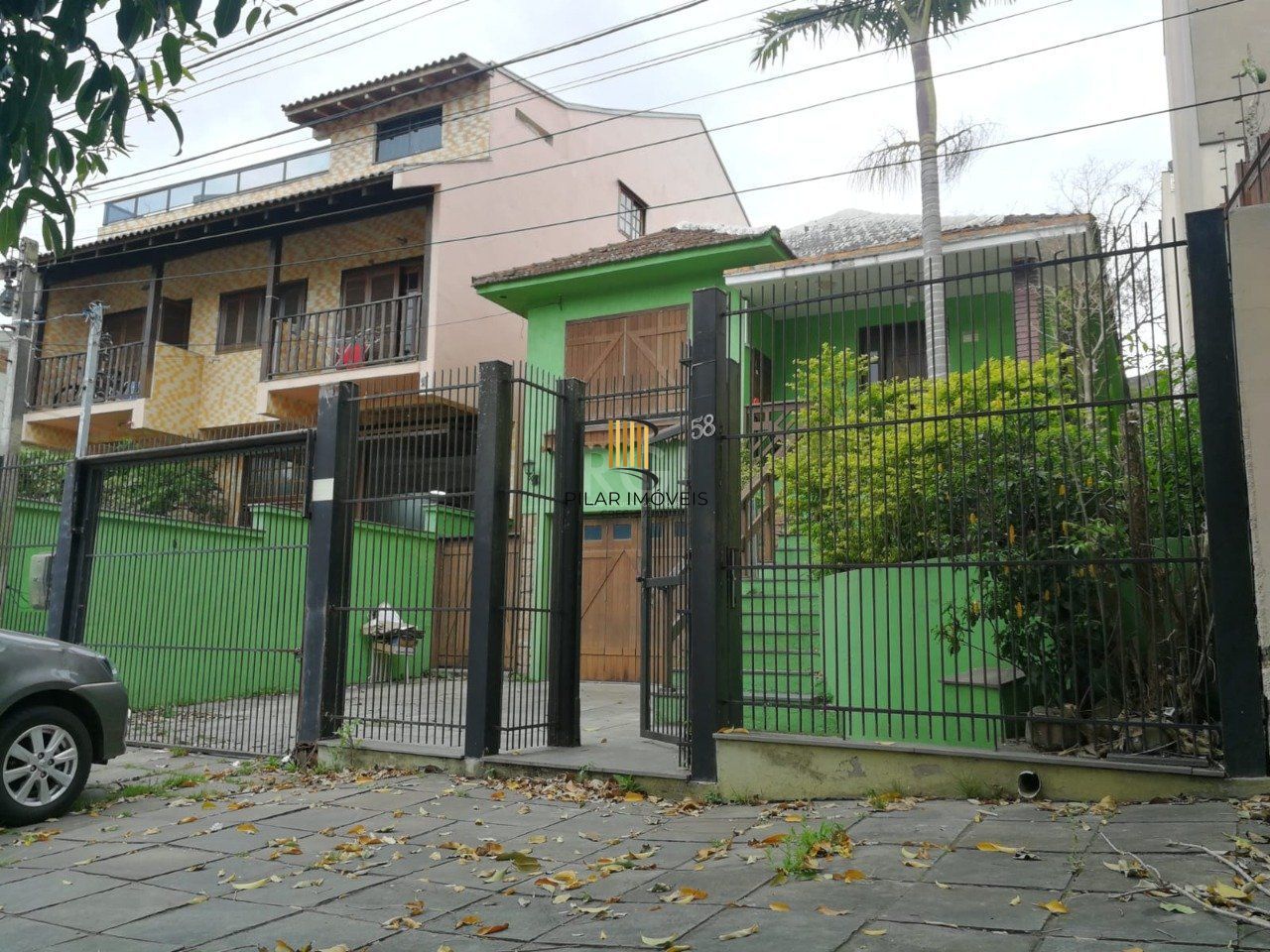 Casa para Venda - 170m², 3 dormitórios, 3 vagas - Nonoai, Porto Alegre