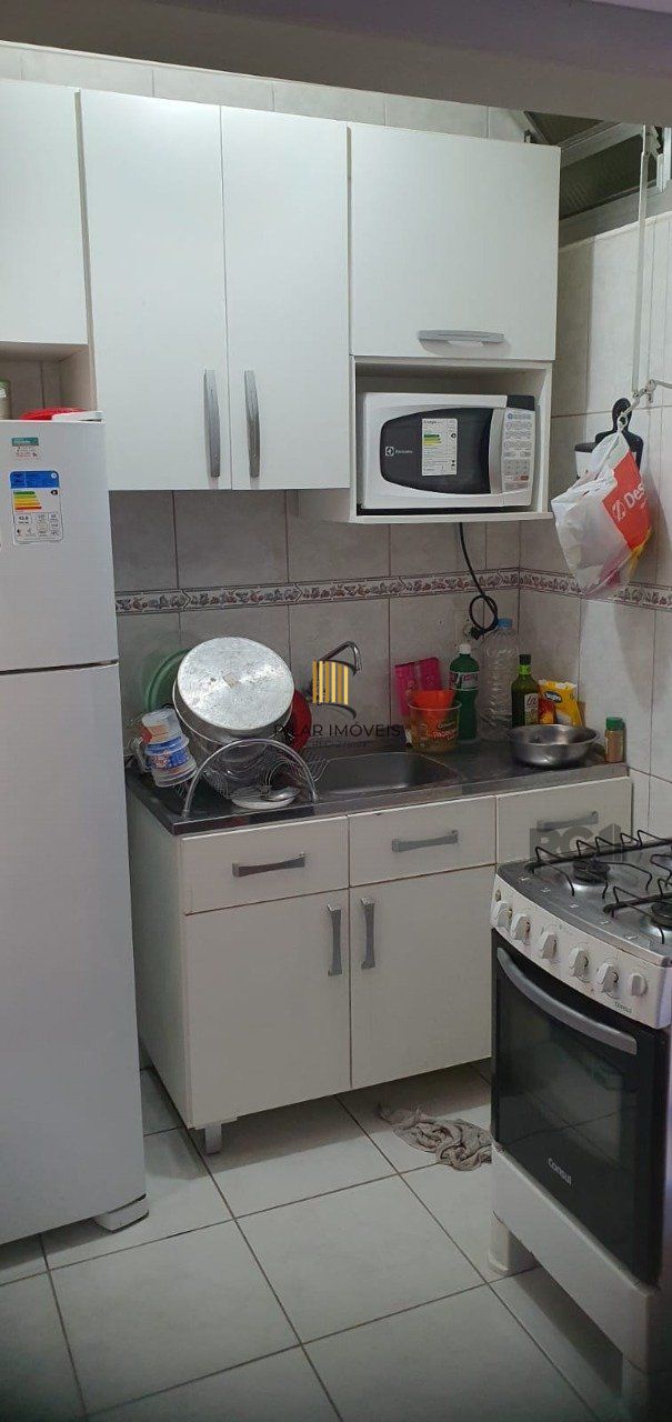 Kitnet 1 dormitório no bairro Farroupilha