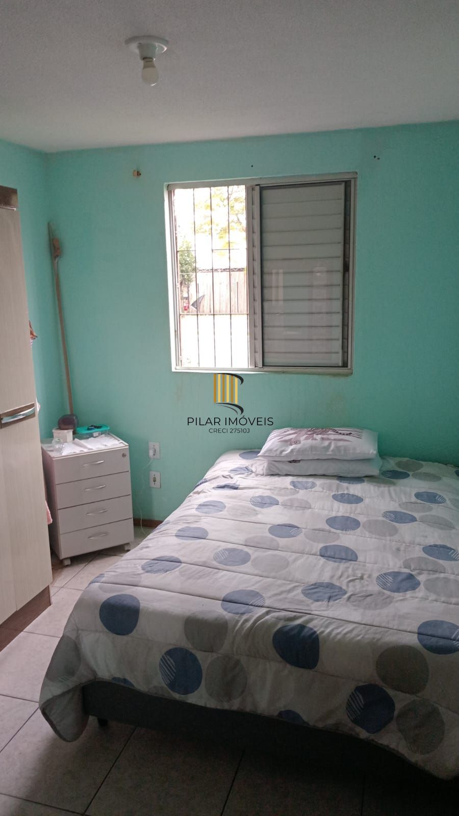 Apartamento com 02 quarto e 01 vaga rotativa, no Bairro Partenon