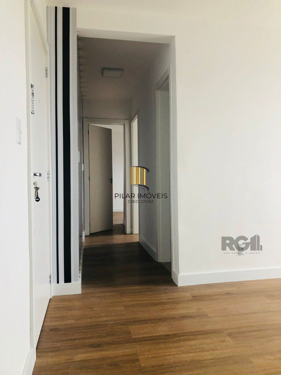 Apartamaento de 2 dormitórios, sala, cozinha, banheiro no bairro Marechal Rondon em Canoas
