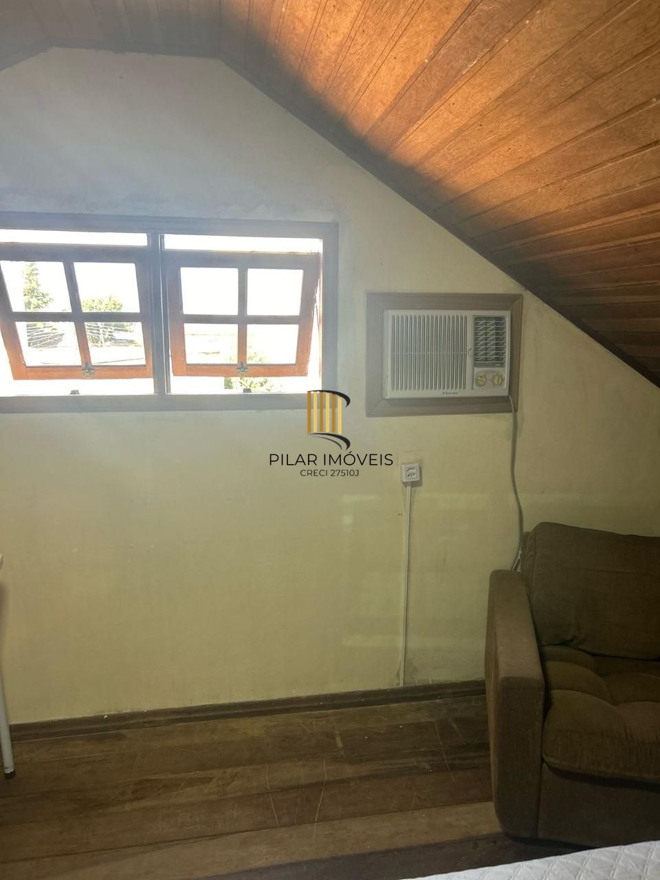 CASA 2 DORMITORIOS, 1 BANHEIRO, 1 VAGA EM CONDOMINIO RESIDENCIAL NA ZONA SUL PORTO ALEGRE
