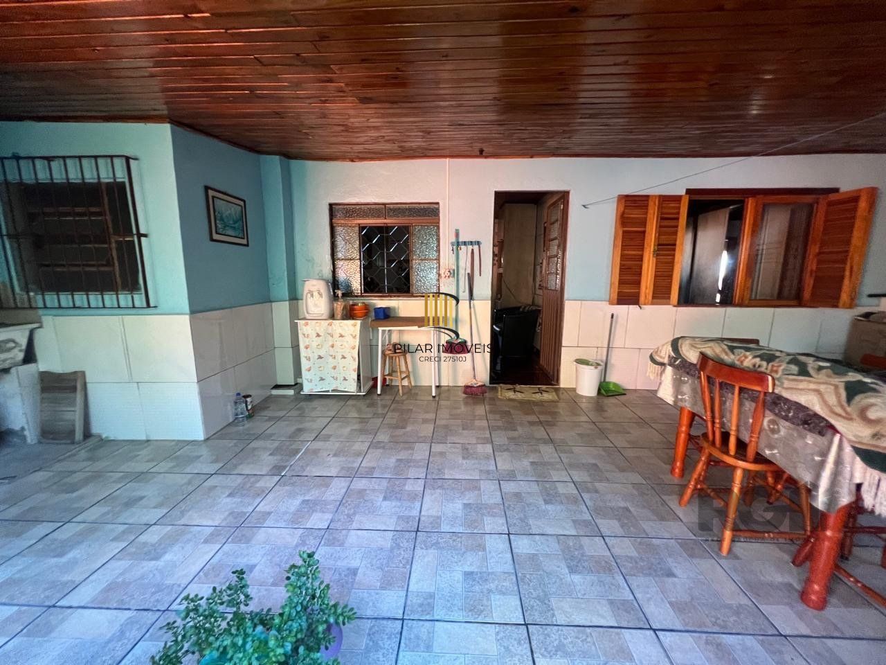 Casa 2 dormitórios no bairro Campo Novo