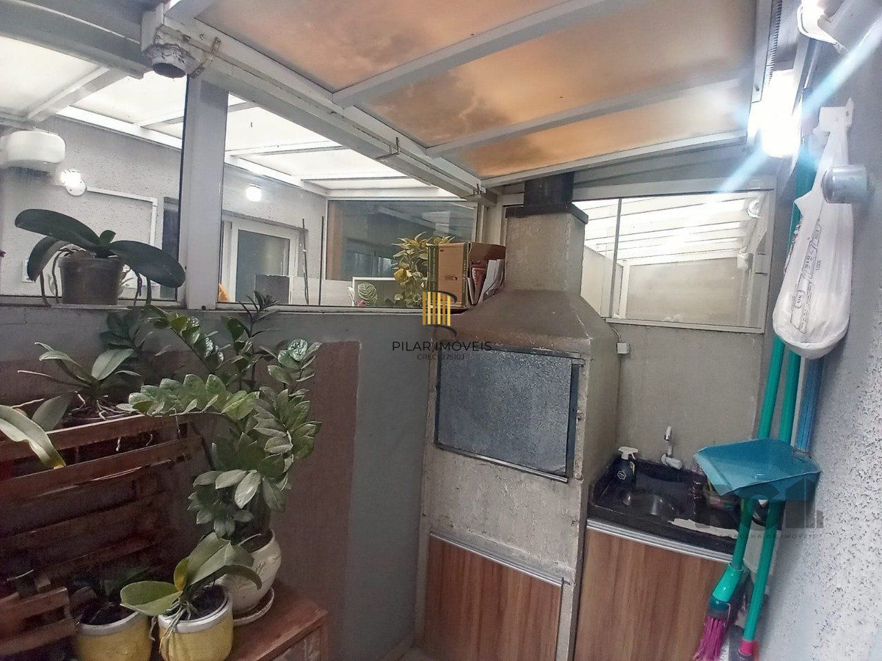 Casa na Hípica de 3 dormitórios e vaga