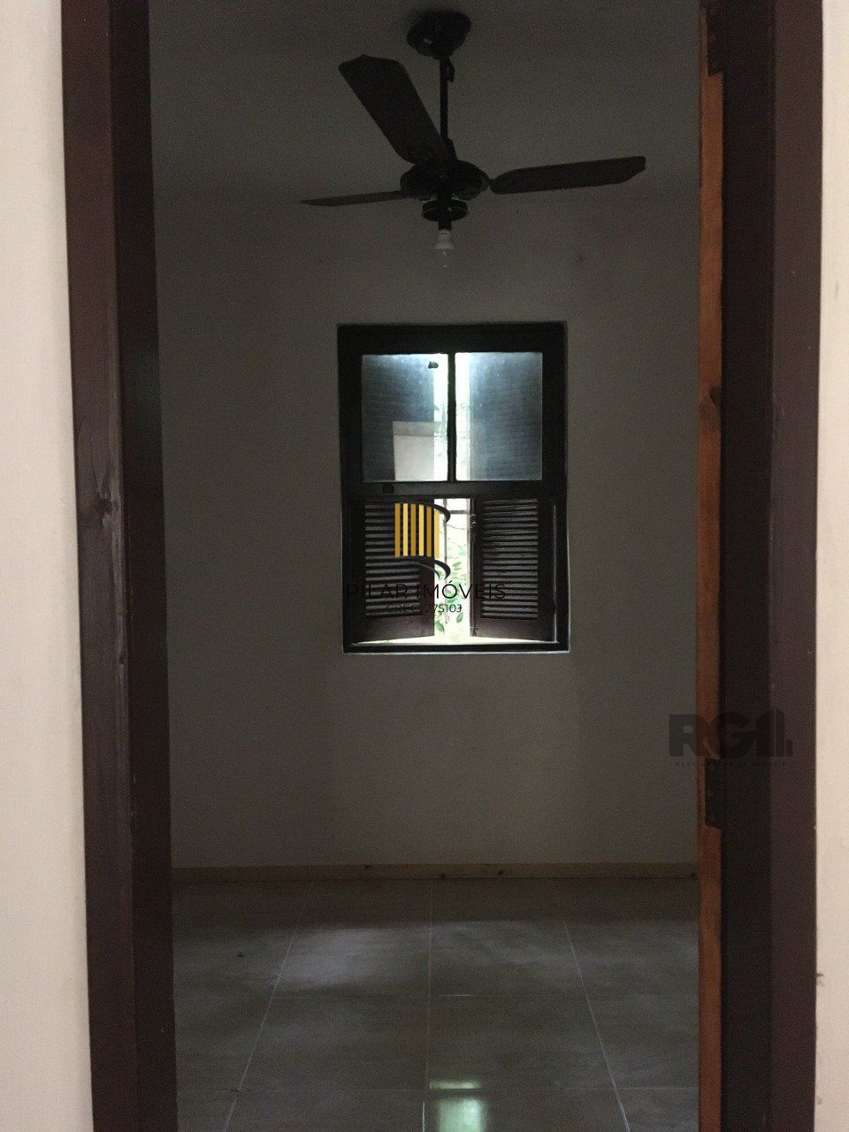 Casa 5 dormitórios no bairro Belém Novo