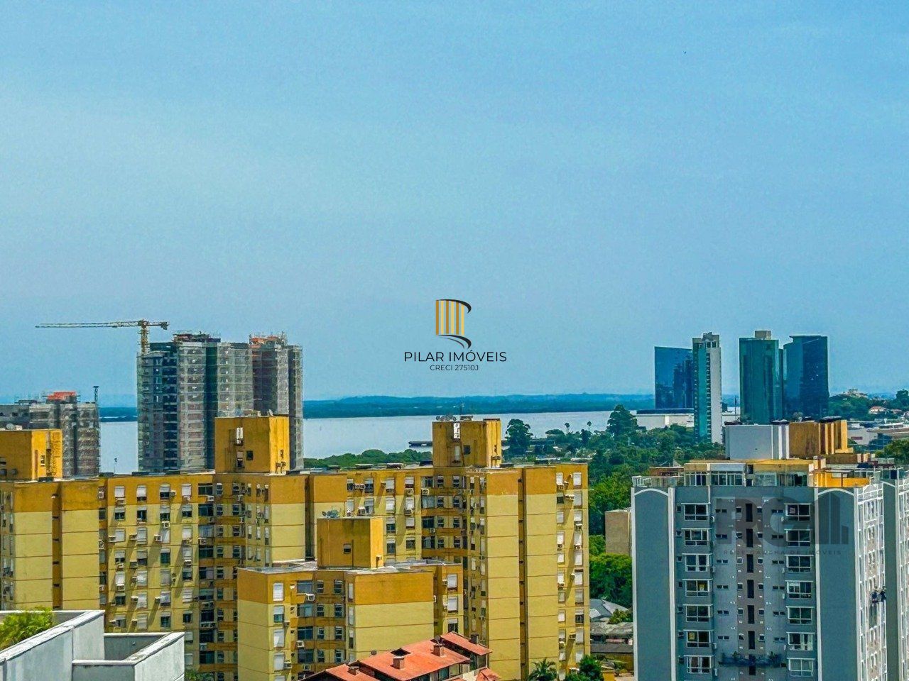 Apartamento de 02 dormitórios no Bairro Tristeza em Porto Alegre/RS