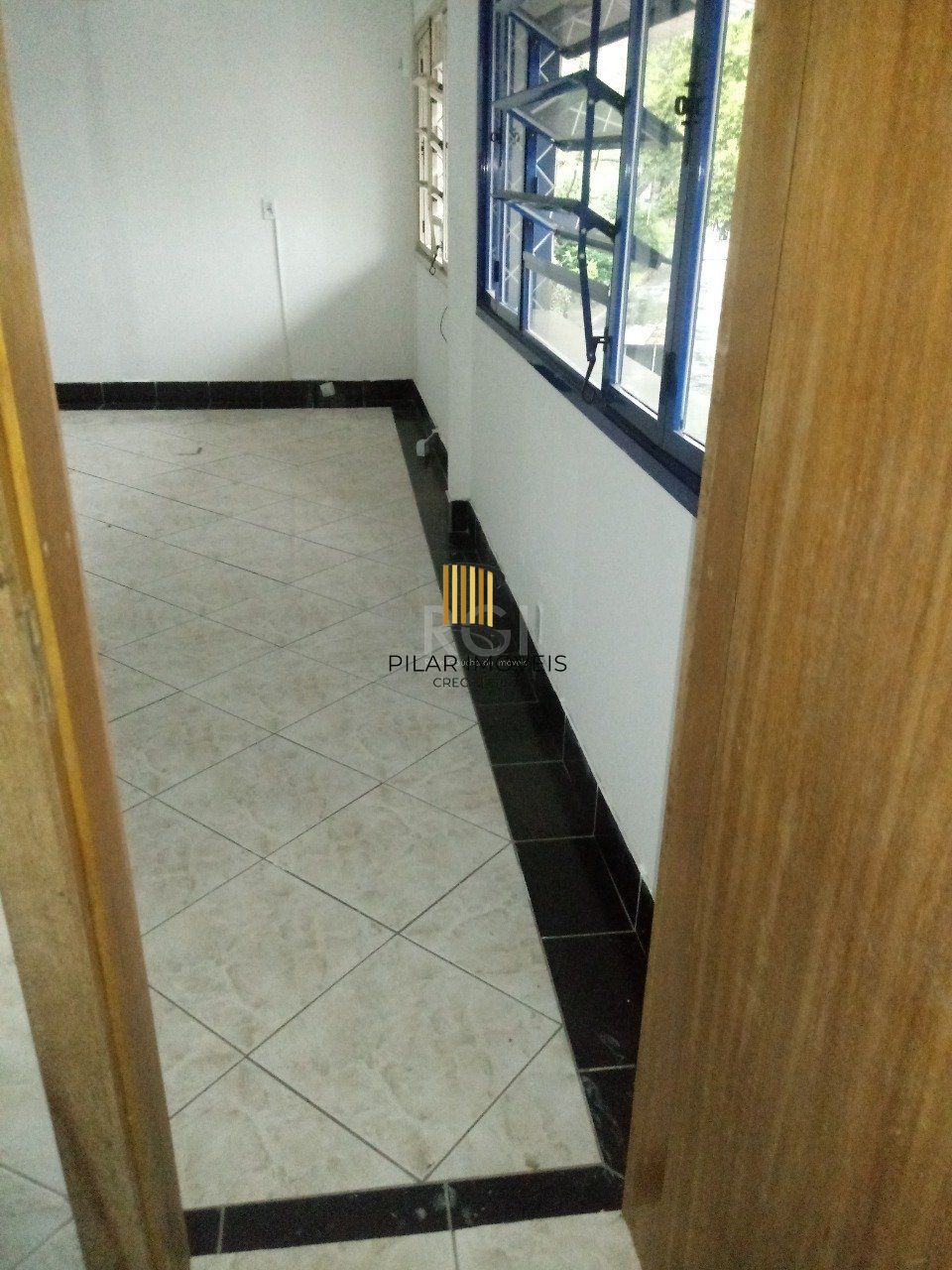Apartamento para Venda - 77m², 2 dormitórios, sendo 1 suites, Jardim São Pedro, Porto Alegre