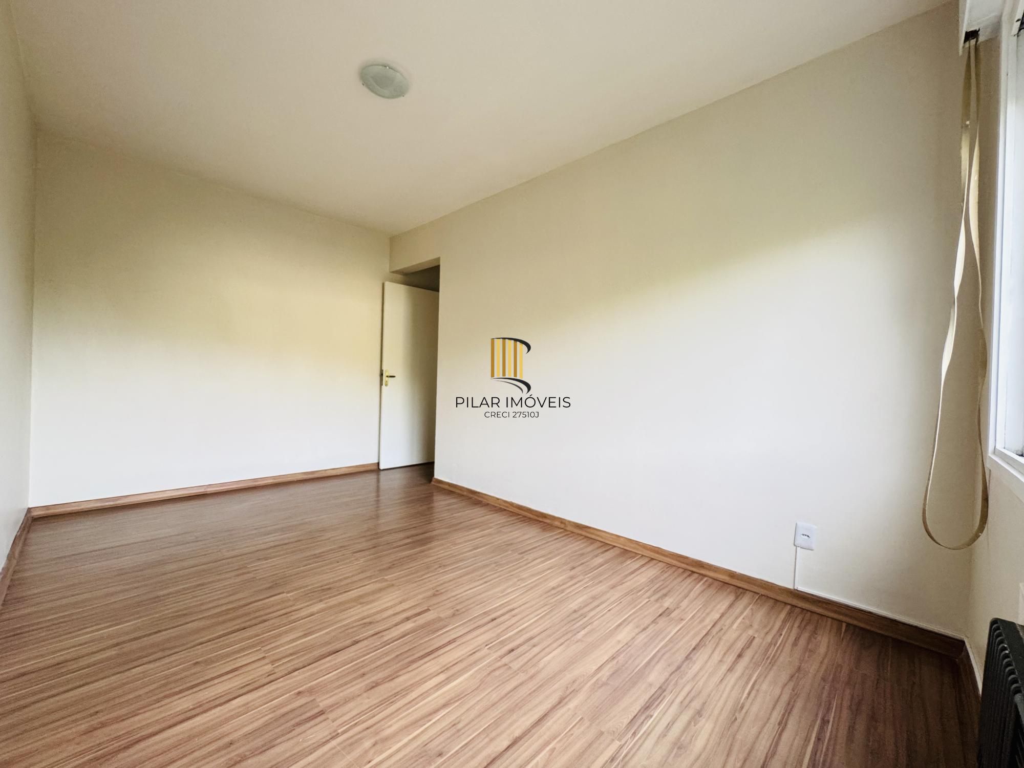 Apartamento com 2 dormitórios, 59m2, localizado no 5º andar, no Bairro Nonoai