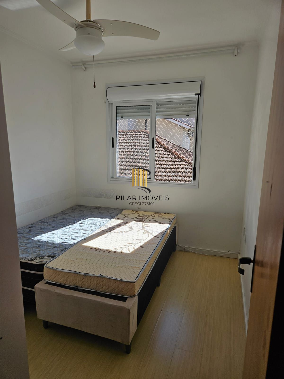 Apartamento com 02 quartos, 02 banheiros e  01 vaga no Bairro Vila Ipiranga