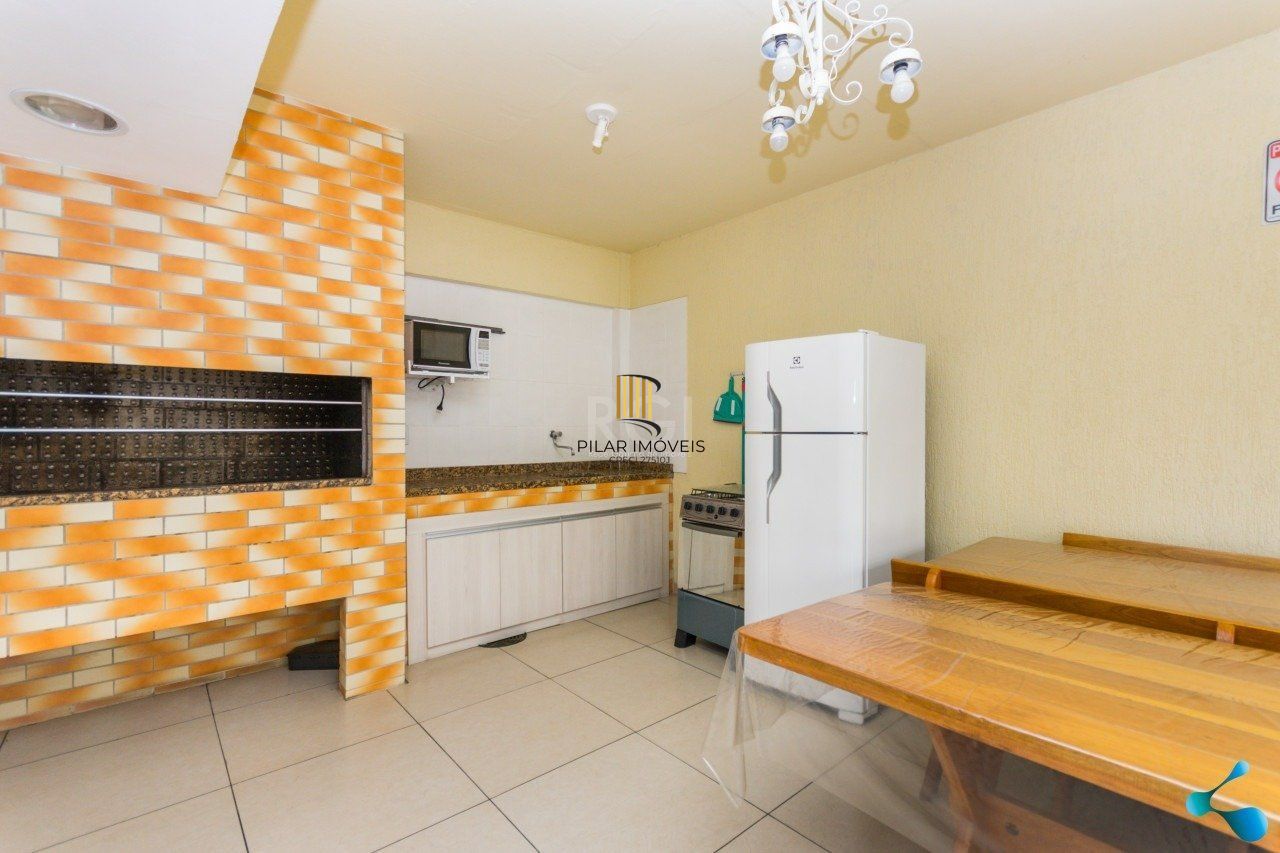 Apartamento 02 dormitórios No Bairro Tristeza em Porto Alegre/RS