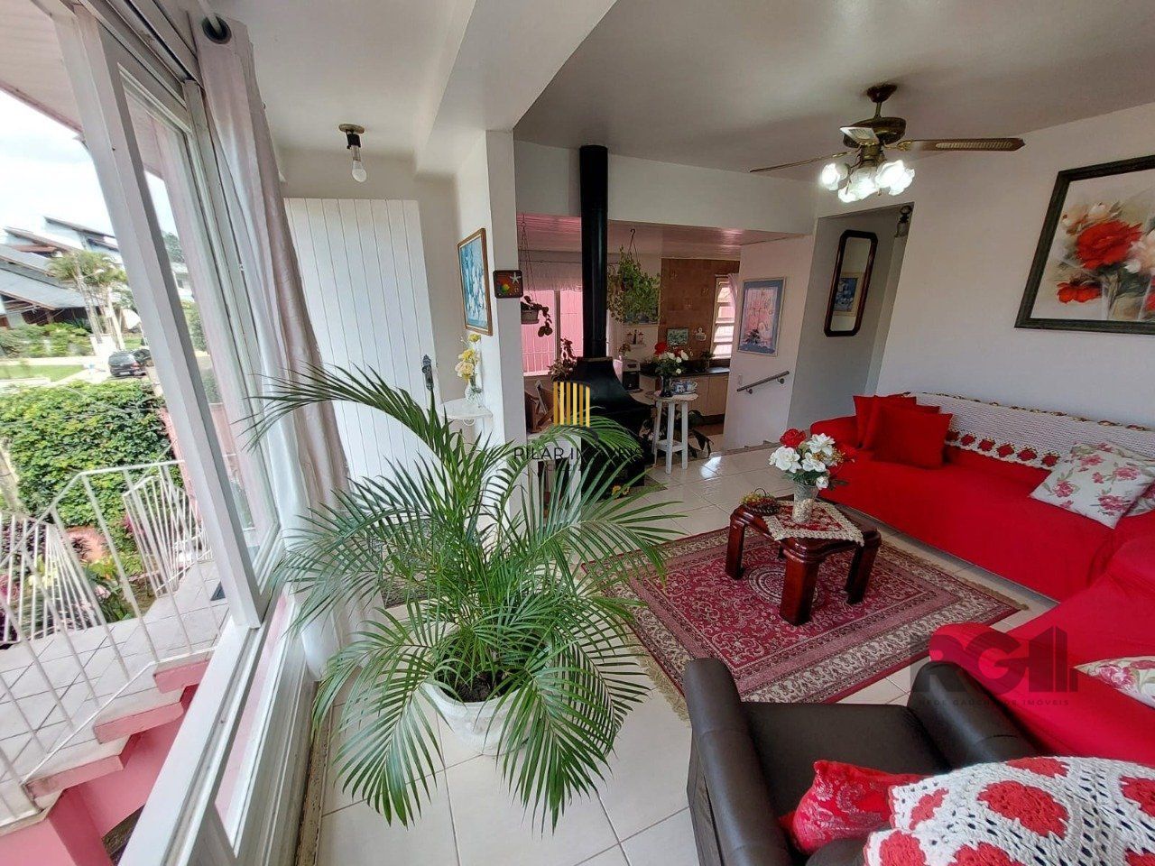 CASA 3 QUARTOS - ESPÍRITO SANTO - PORTO ALEGRE - RS