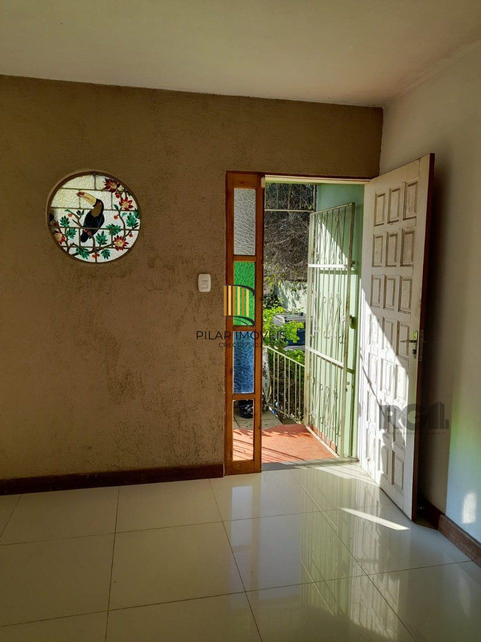 Casa de 3 dormitórios no bairro Santa Tereza